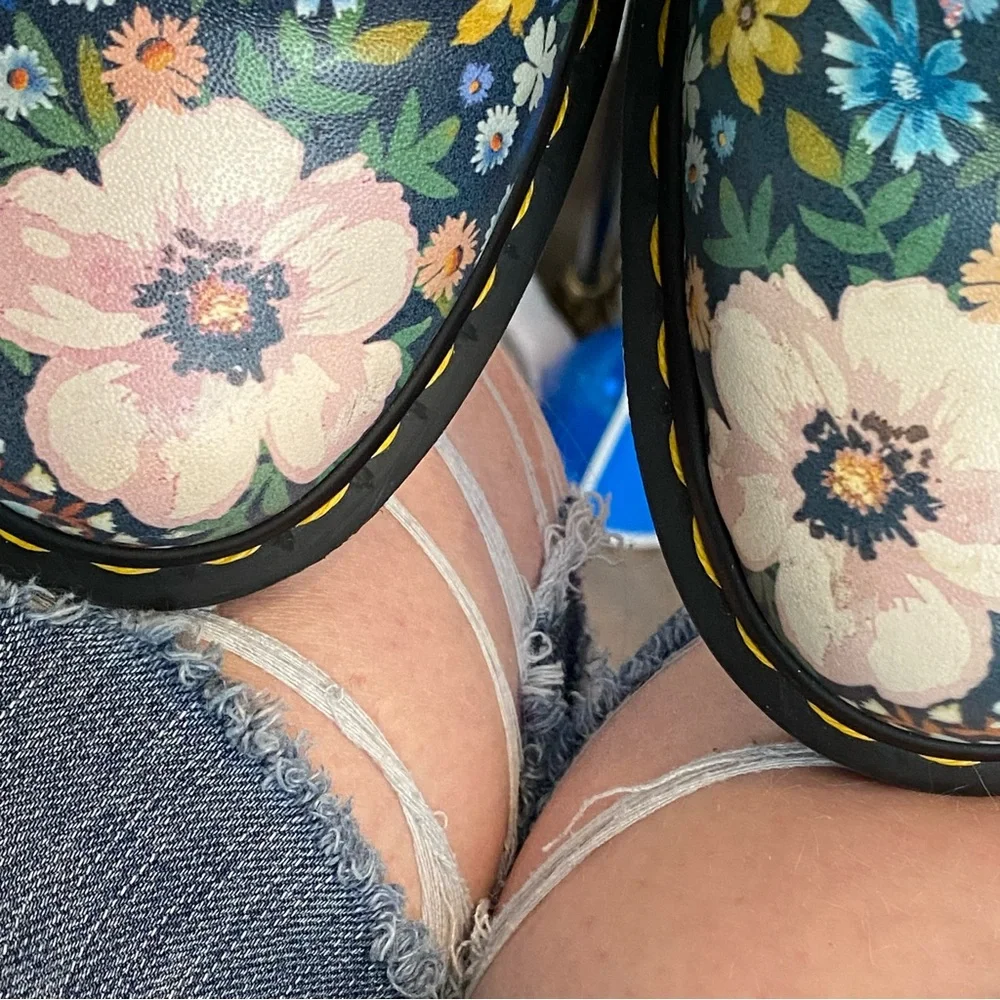 D23 Dr Martens Wanderlust Oxford 9 - Picture 12 of 16